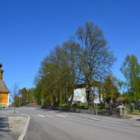 Avaa kuva isommaksi Oriveden kirkko ja kellotapuli. Kuva: Miia Hietanen.